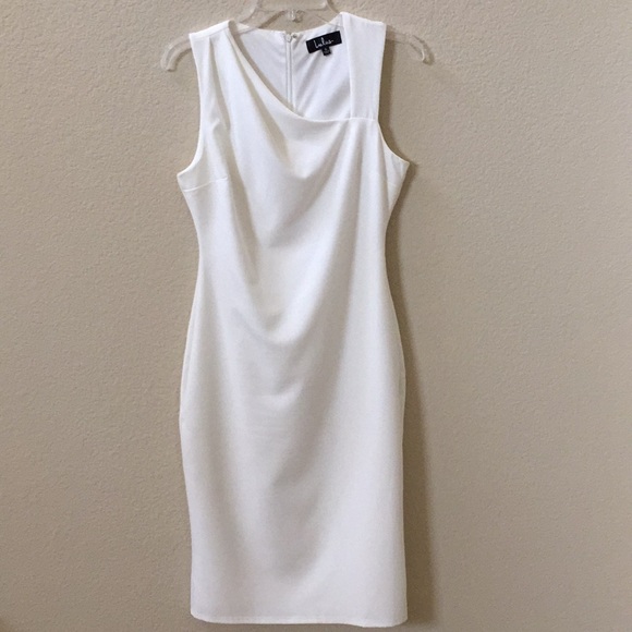Lulu's Dresses & Skirts - Lulus white bodycon interview work dress Lulu's Dresses & Skirts - Lulus white bodycon interview work dress